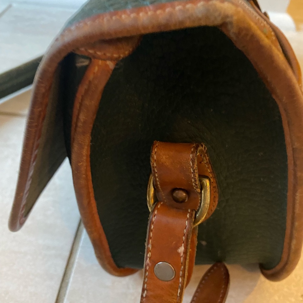 Dooney & Bourke green/brown crossbody. Wallet included in price. ๐ - Picture 5 of 13